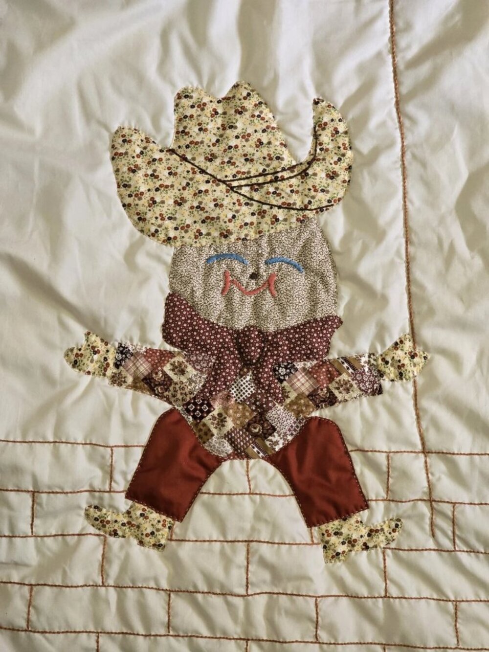 Vintage 1970s Cowboy Bill 56in. x 37in.‎ Western Themed Applique Crib Baby Quilt